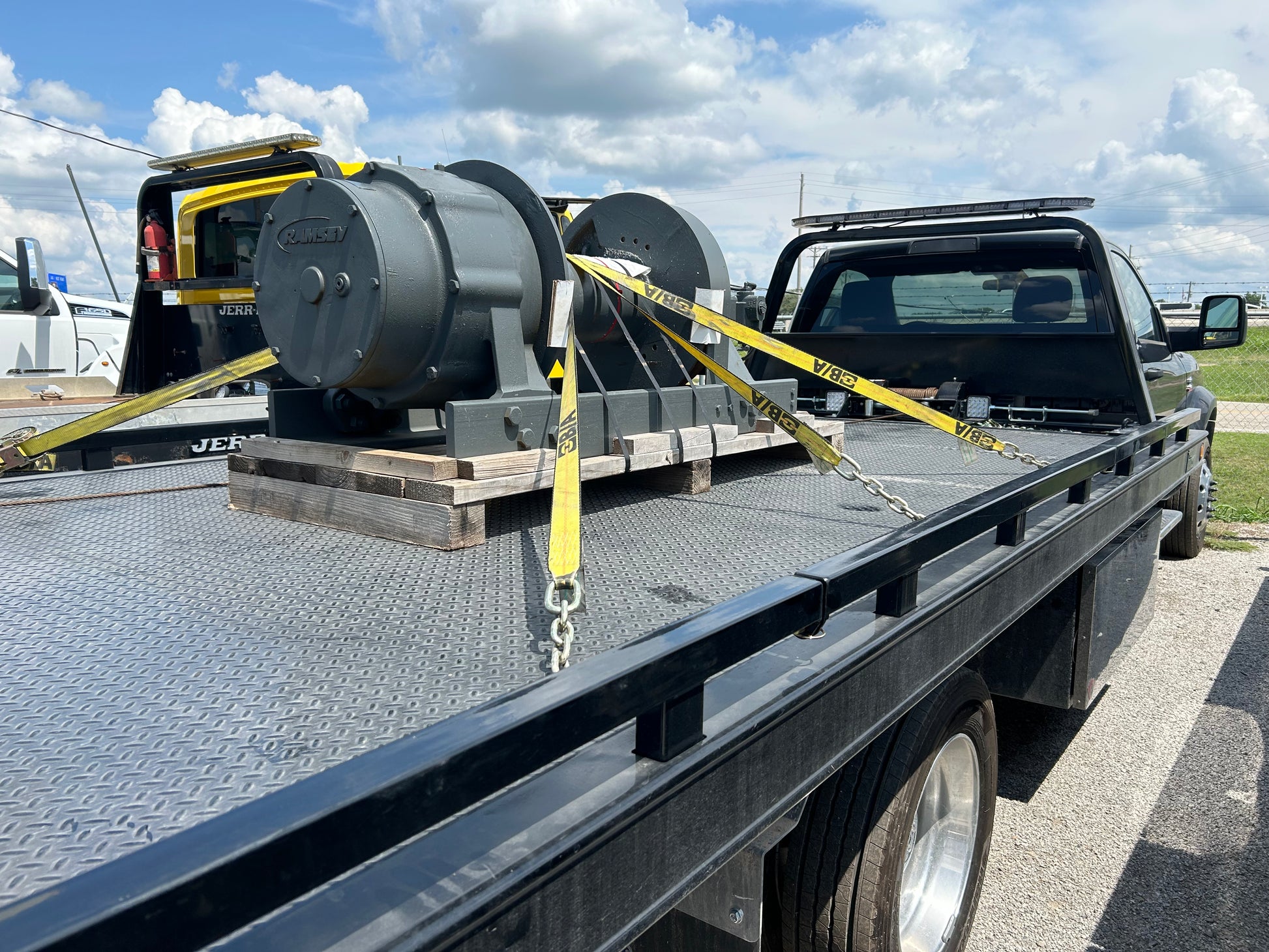 hydraulic planetary winch SKU 127302