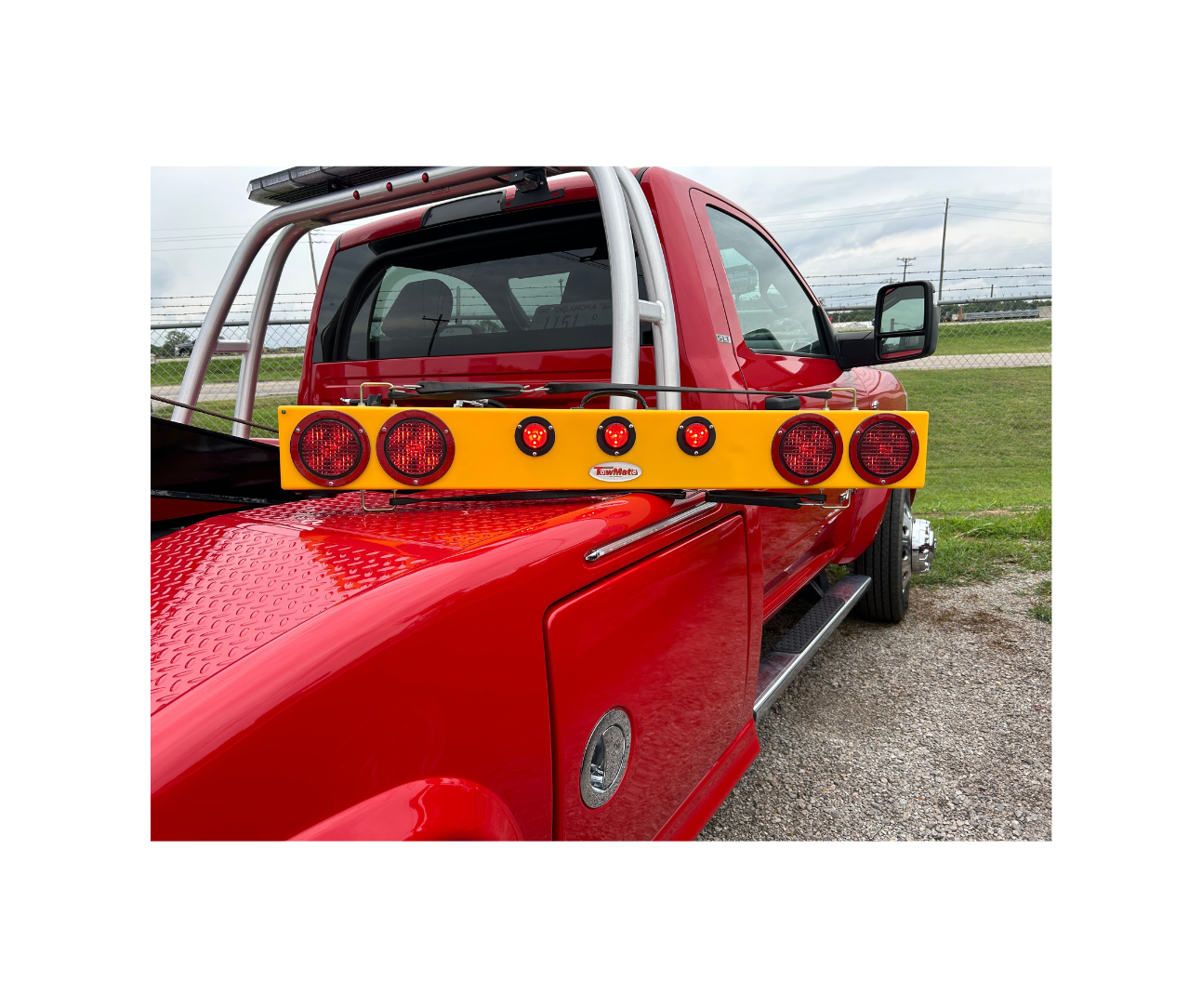 TowMate 36" Wireless Tow Light